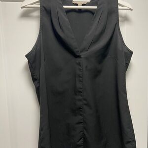 Banana Republic Sleeveless V Neck Top